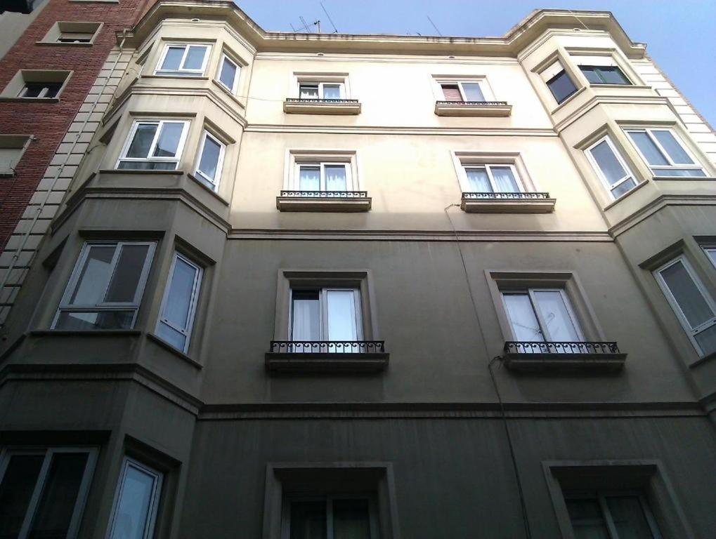 Apartamentos Express By Gaiarooms Barselona Dış mekan fotoğraf